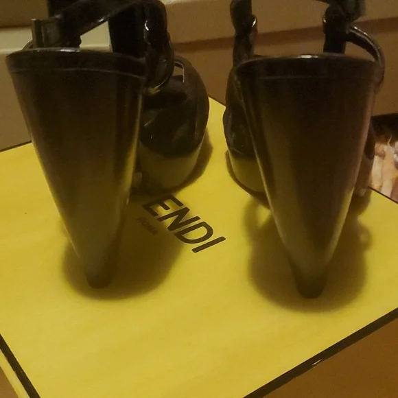 Fendi Heels Brown NEW - Picture 8 of 15